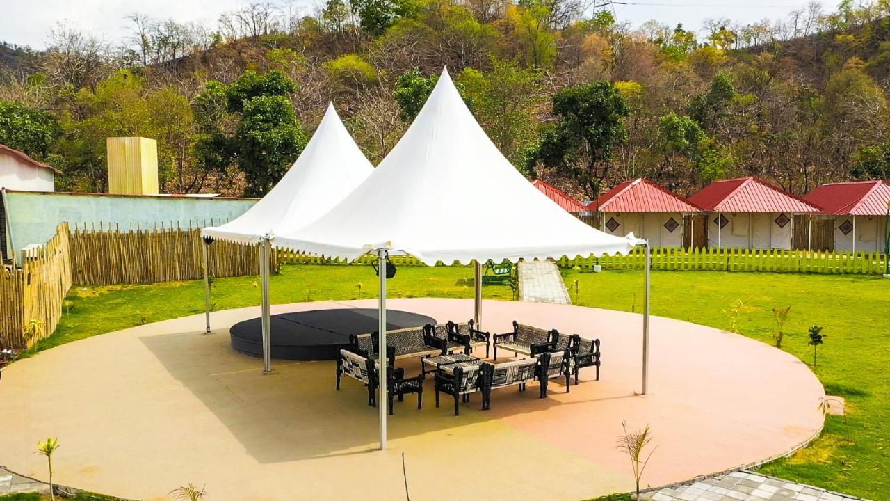 Praveg Tent City Narmada, Statue Of Unity Kevadia Екстер'єр фото