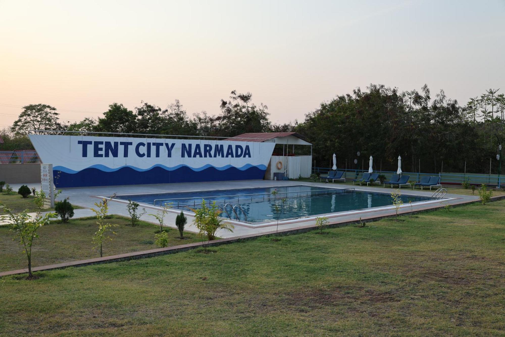Praveg Tent City Narmada, Statue Of Unity Kevadia Екстер'єр фото